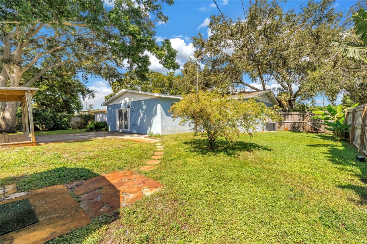 6144 2nd Avenue N, Saint Petersburg, FL 33710 Photo