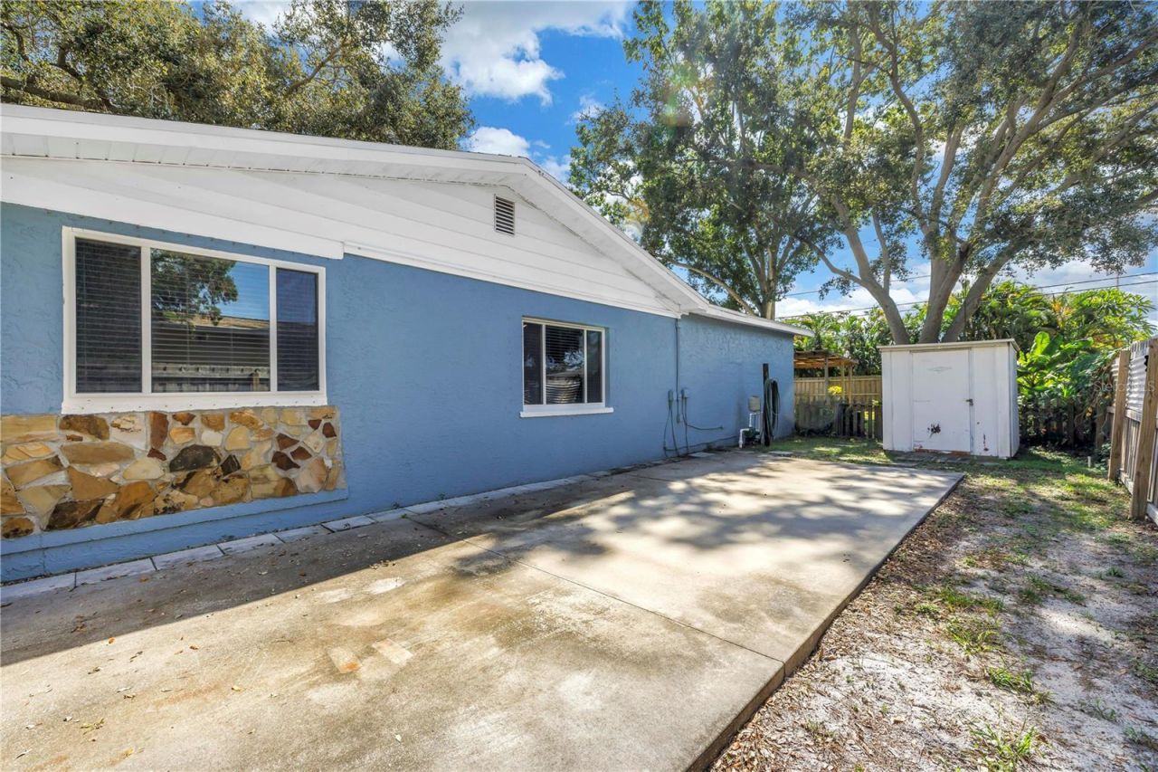 6144 2nd Avenue N, Saint Petersburg, FL 33710 Photo