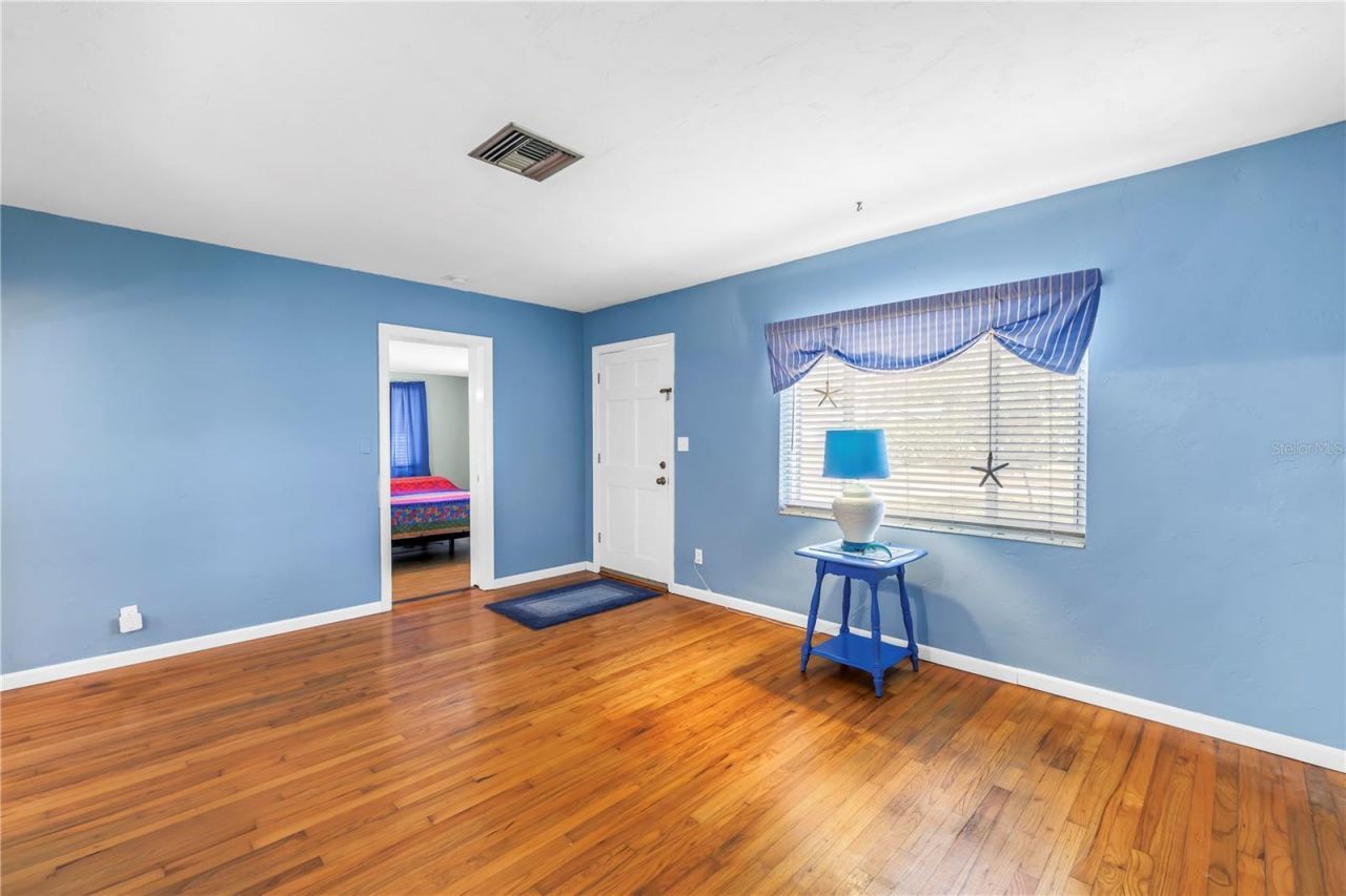 6144 2nd Avenue N, Saint Petersburg, FL 33710 Photo