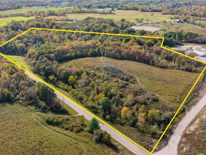 Wintergreen Road, Lore City, OH 43755 Photo 2