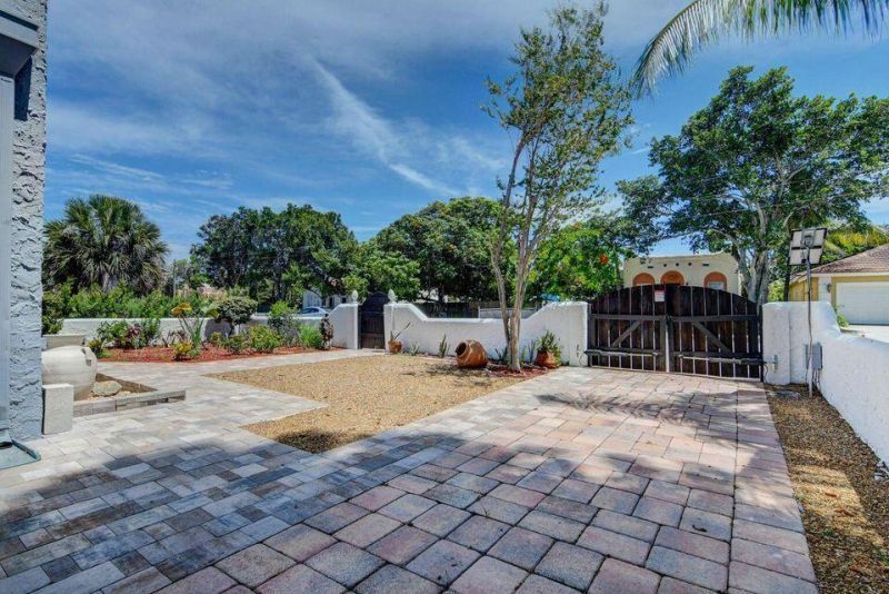 331 NW 1st Avenue, Boynton Beach, FL 33435 Photo