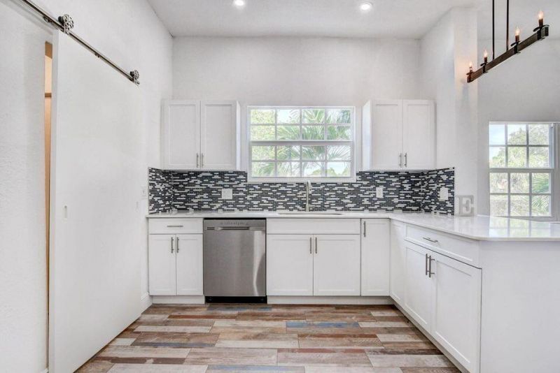 331 NW 1st Avenue, Boynton Beach, FL 33435 Photo