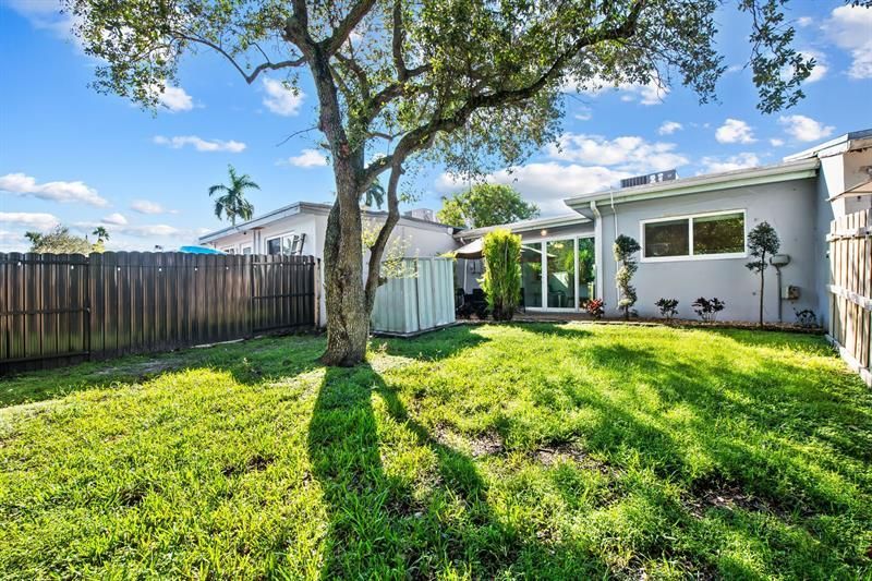 824 N Golf Drive, Hollywood, FL 33021 Photo