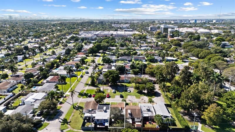 824 N Golf Drive, Hollywood, FL 33021 Photo