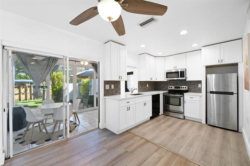 824 N Golf Drive, Hollywood, FL 33021 Photo