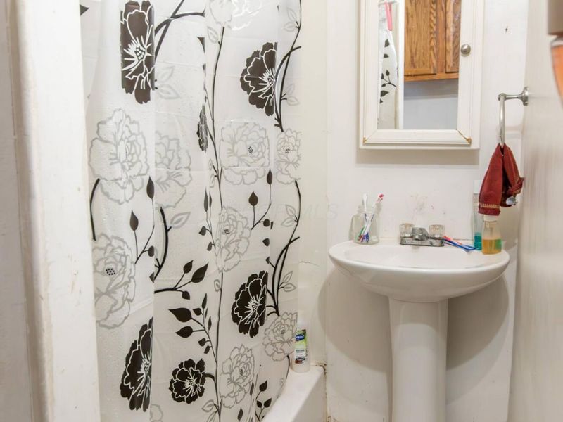 99 Hoover Street, Newark, OH 43055 Photo 14