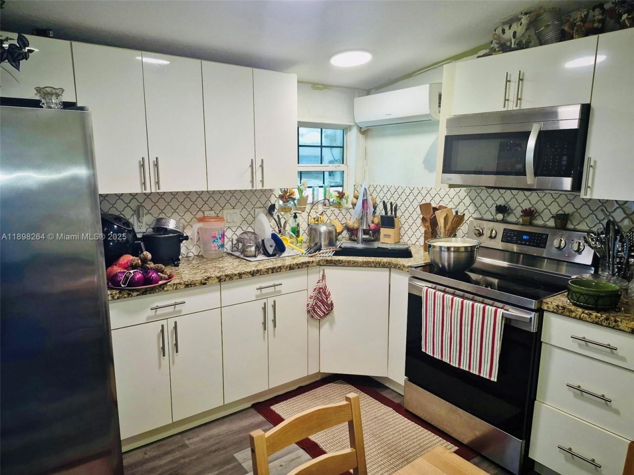 21640 NW 3rd Pl, Pembroke Pines, FL 33029 Photo