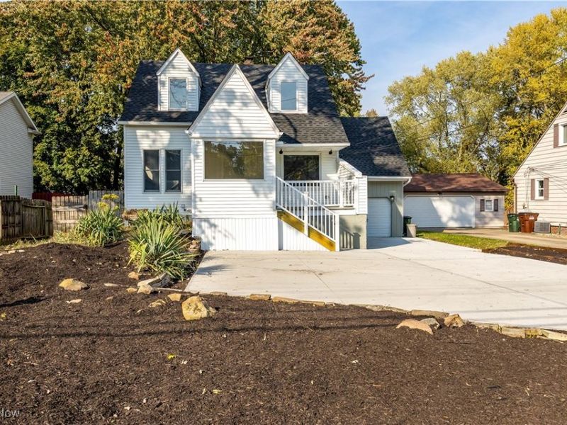 25324 Hall Drive, Westlake, OH 44145 Photo 4