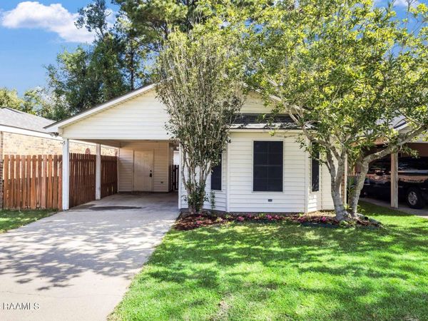 107 Conquest, Unit A, Youngsville, LA 70592