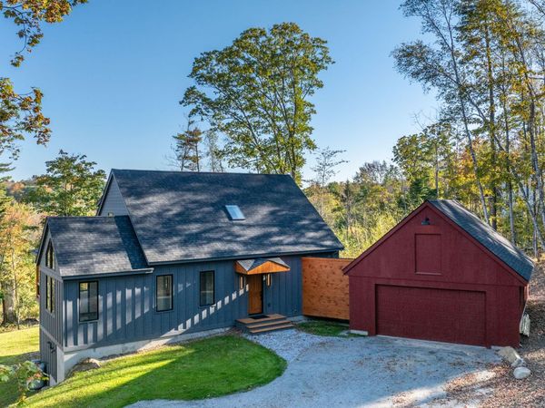 76 Park Street, Rockport, ME 04856