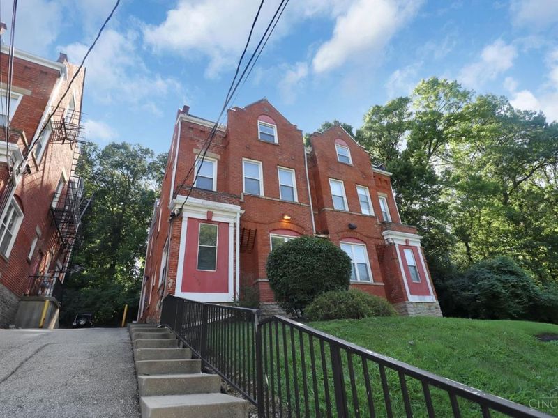 2100 Fulton Ave, Unit 1, Cincinnati, OH 45206 Photo 3