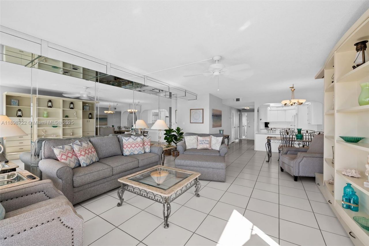 3111 N Ocean Dr, Unit 812, Hollywood, FL 33019 Photo