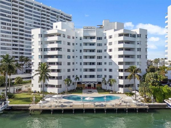 16 Island Ave, Unit 7C, Miami Beach, FL 33139