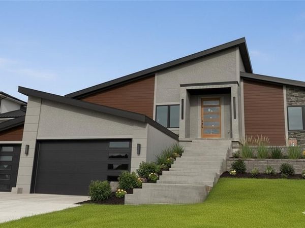 22426 W 87th Terrace, Lenexa, KS 66227