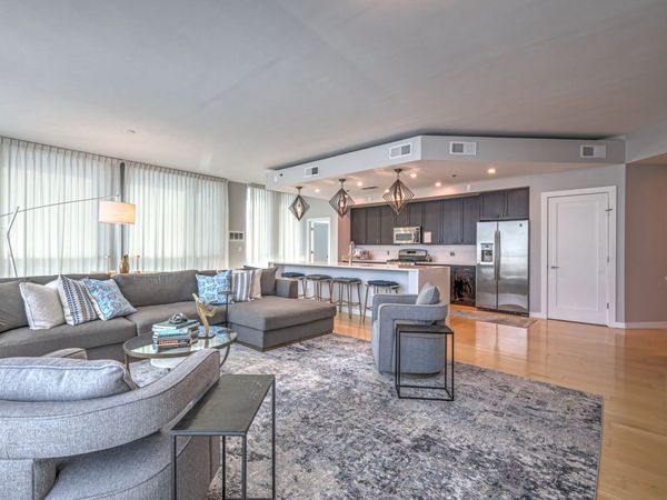 900 20th Ave S, Unit 801, Nashville, TN 37212