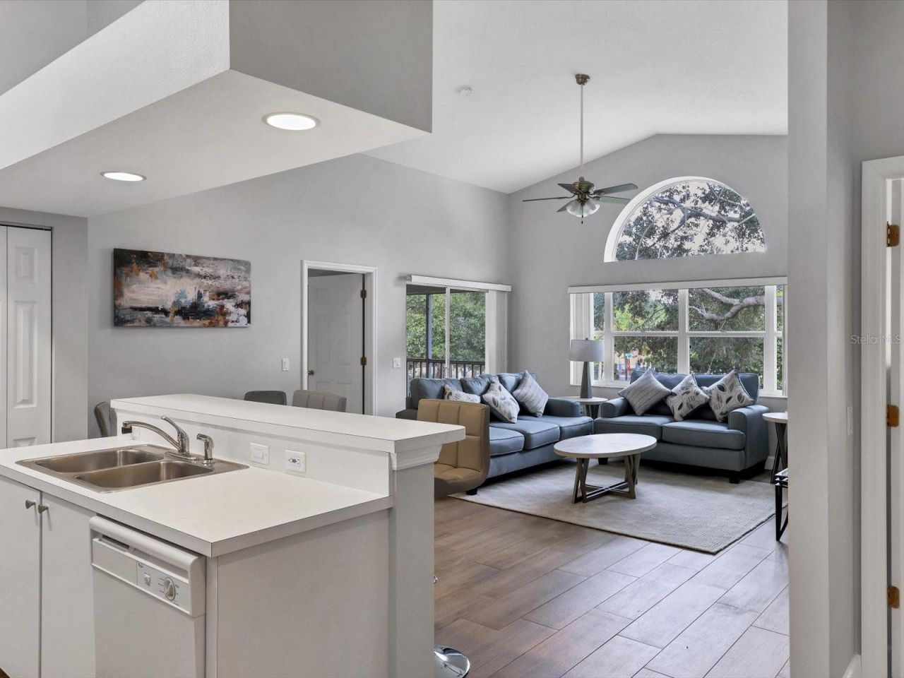 7234 Eleanor Circle, Unit 203, Sarasota, FL 34243 Photo