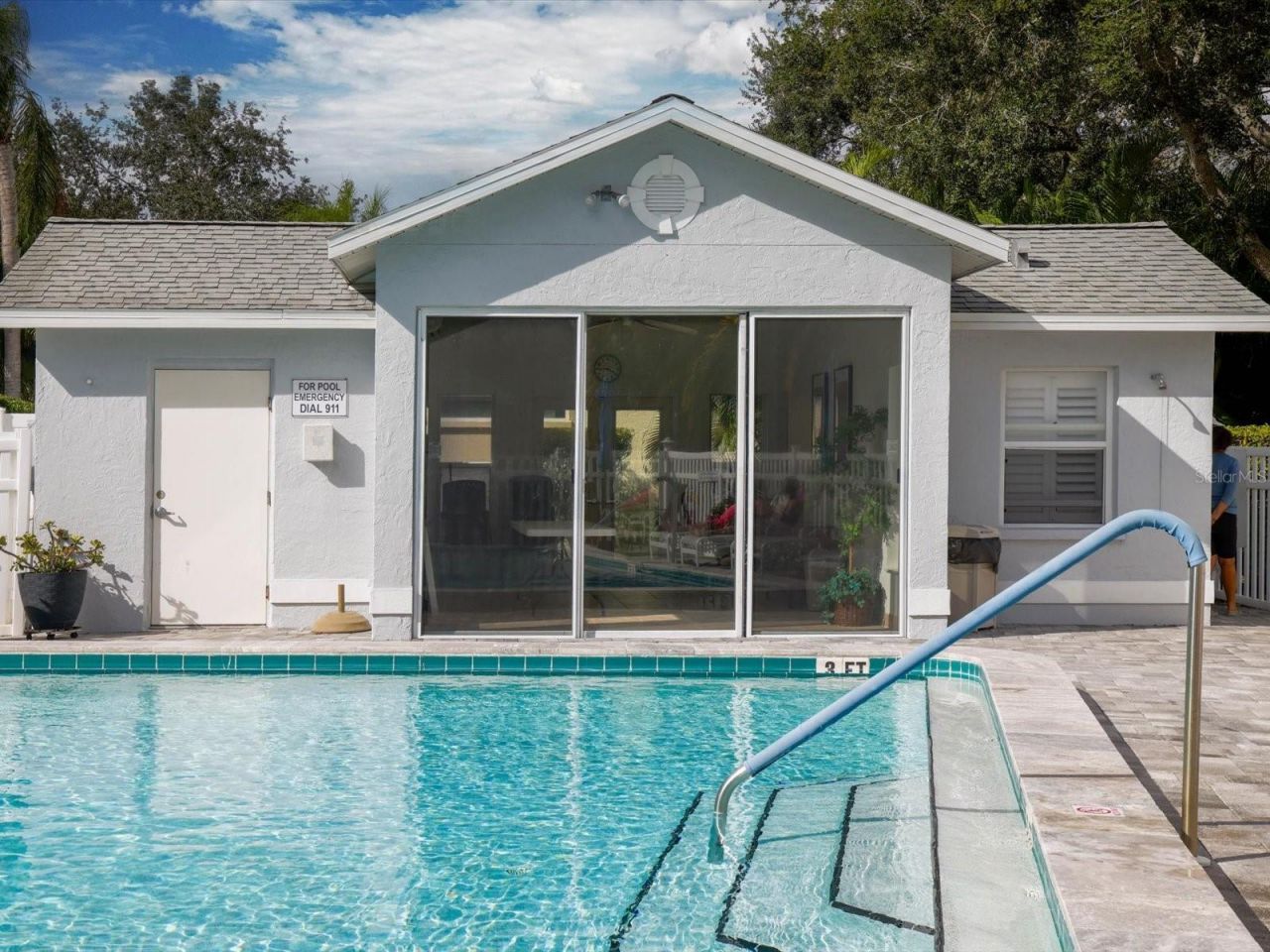 7234 Eleanor Circle, Unit 203, Sarasota, FL 34243 Photo