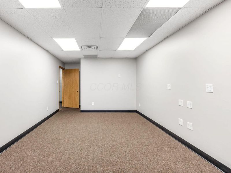 1025 Concord Avenue, Unit Second Flo, Columbus, OH 43212 Photo 3