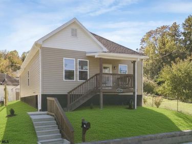 127 Floyd Street, Clarksburg, WV 26301