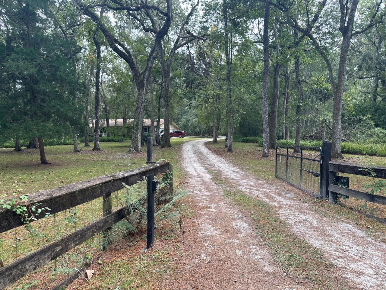 24392 Lanark Road, Brooksville, FL 34601 Photo