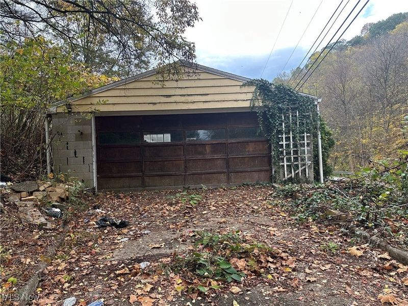 56260 Key Bellaire Road, Bellaire, OH 43906 Photo 5