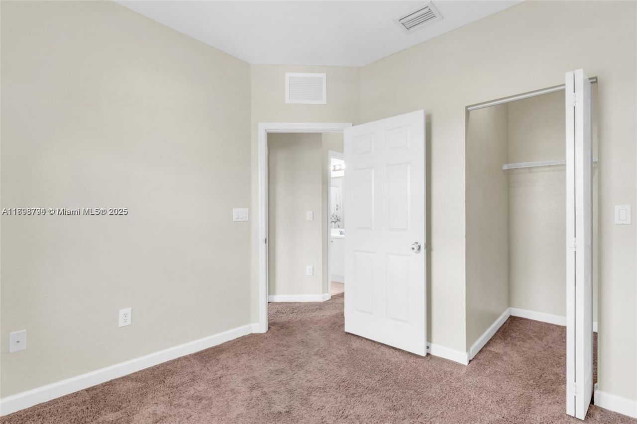 1395 NE 33rd Ave, Unit 206-26, Homestead, FL 33033 Photo