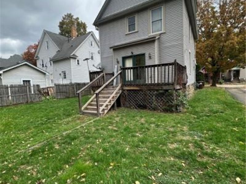 306 E Chestnut Street, Lisbon, OH 44432 Photo 12