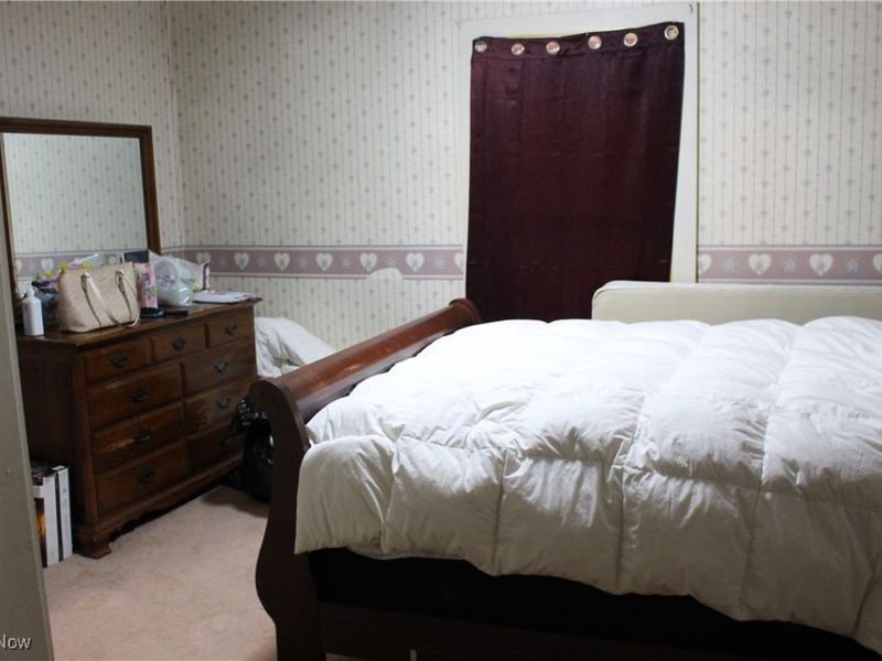 306 E Chestnut Street, Lisbon, OH 44432 Photo 9