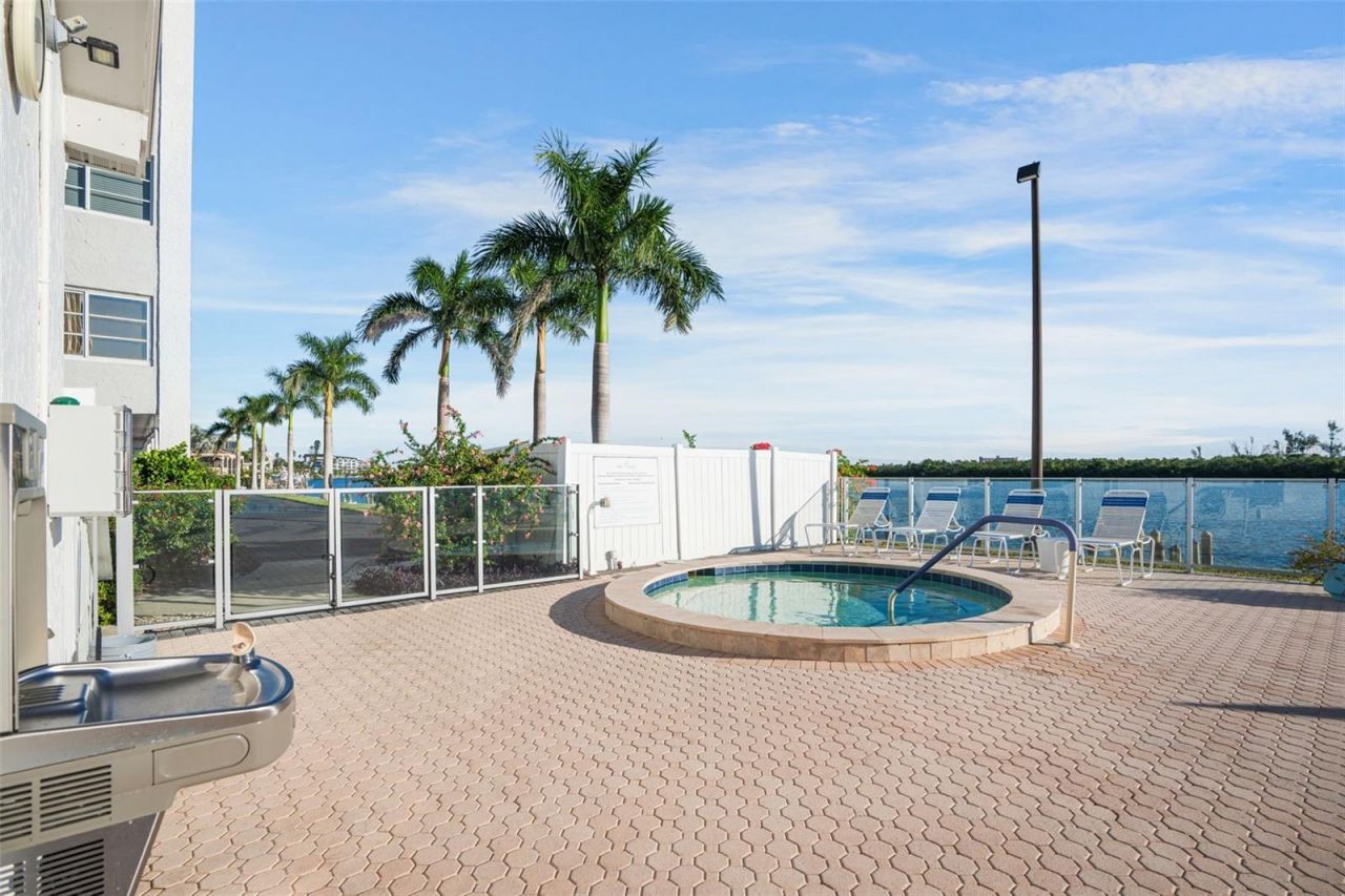 9397 Midnight Pass Road, Unit 905, Sarasota, FL 34242 Photo