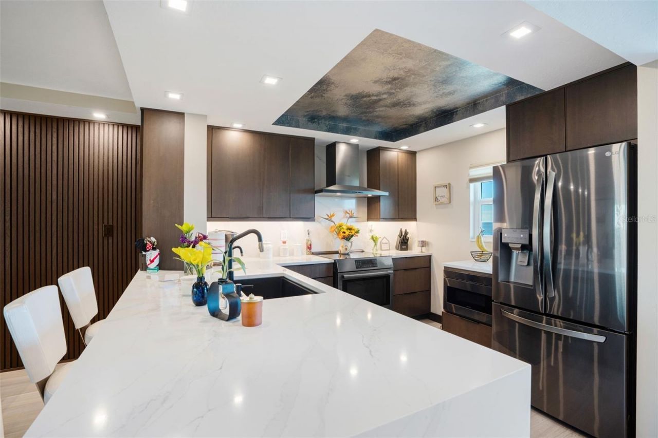 9397 Midnight Pass Road, Unit 905, Sarasota, FL 34242 Photo