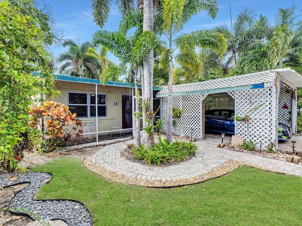 13 Bass Avenue, KEY LARGO, FL 33037