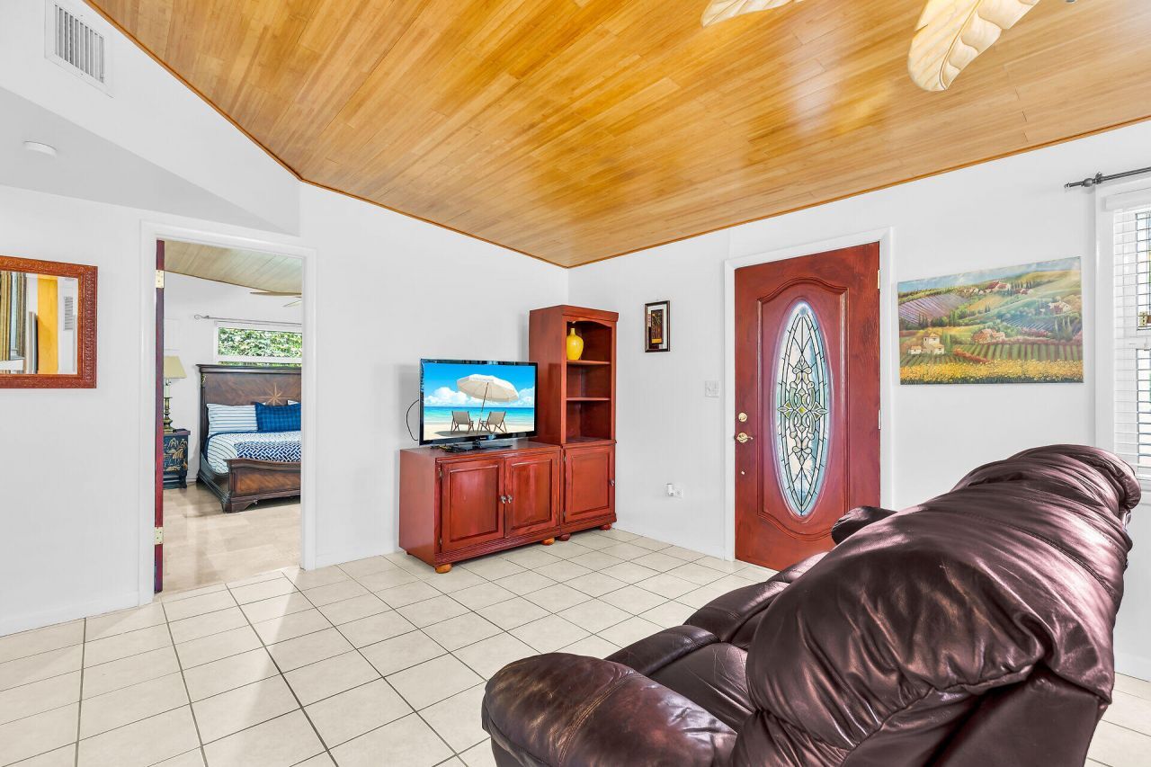 13 Bass Avenue, Key Largo, FL 33037 Photo