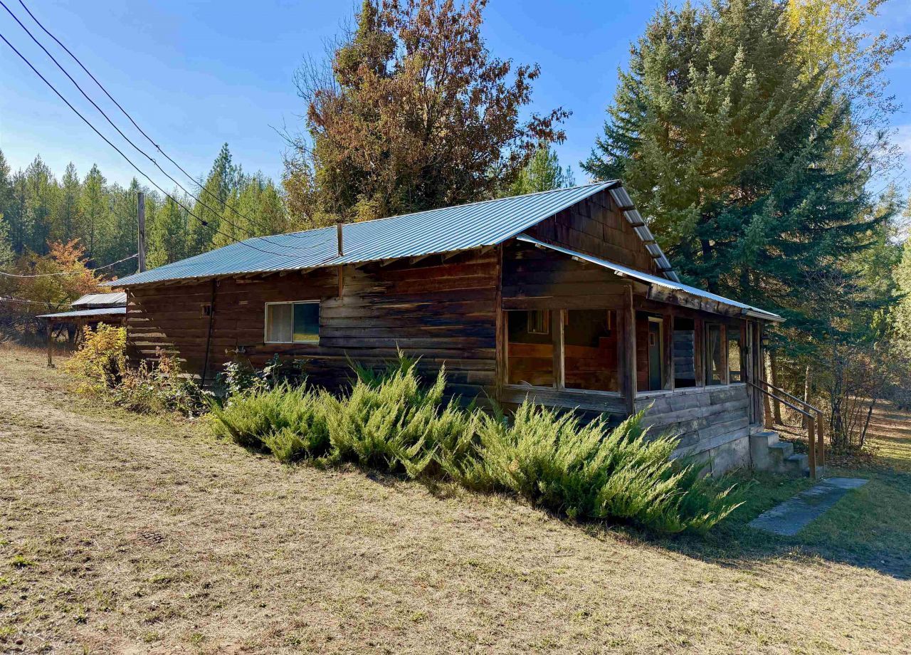 3629 Sand Creek Rd, Kettle Falls, WA 99141 Main Photo