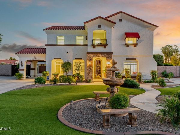 7281 W CIELO GRANDE Avenue, Peoria, AZ 85383