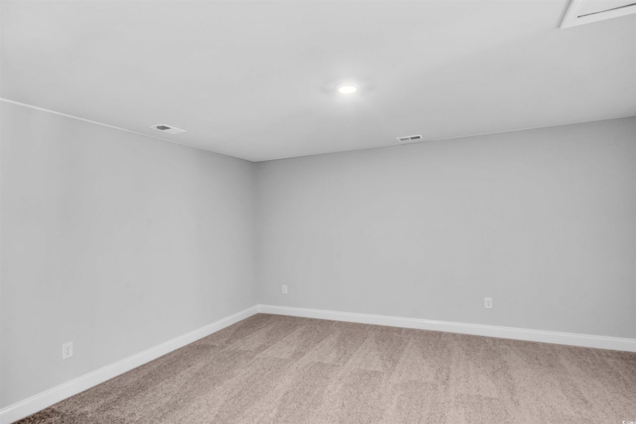 350 Sandridgebury Dr. Photo 15