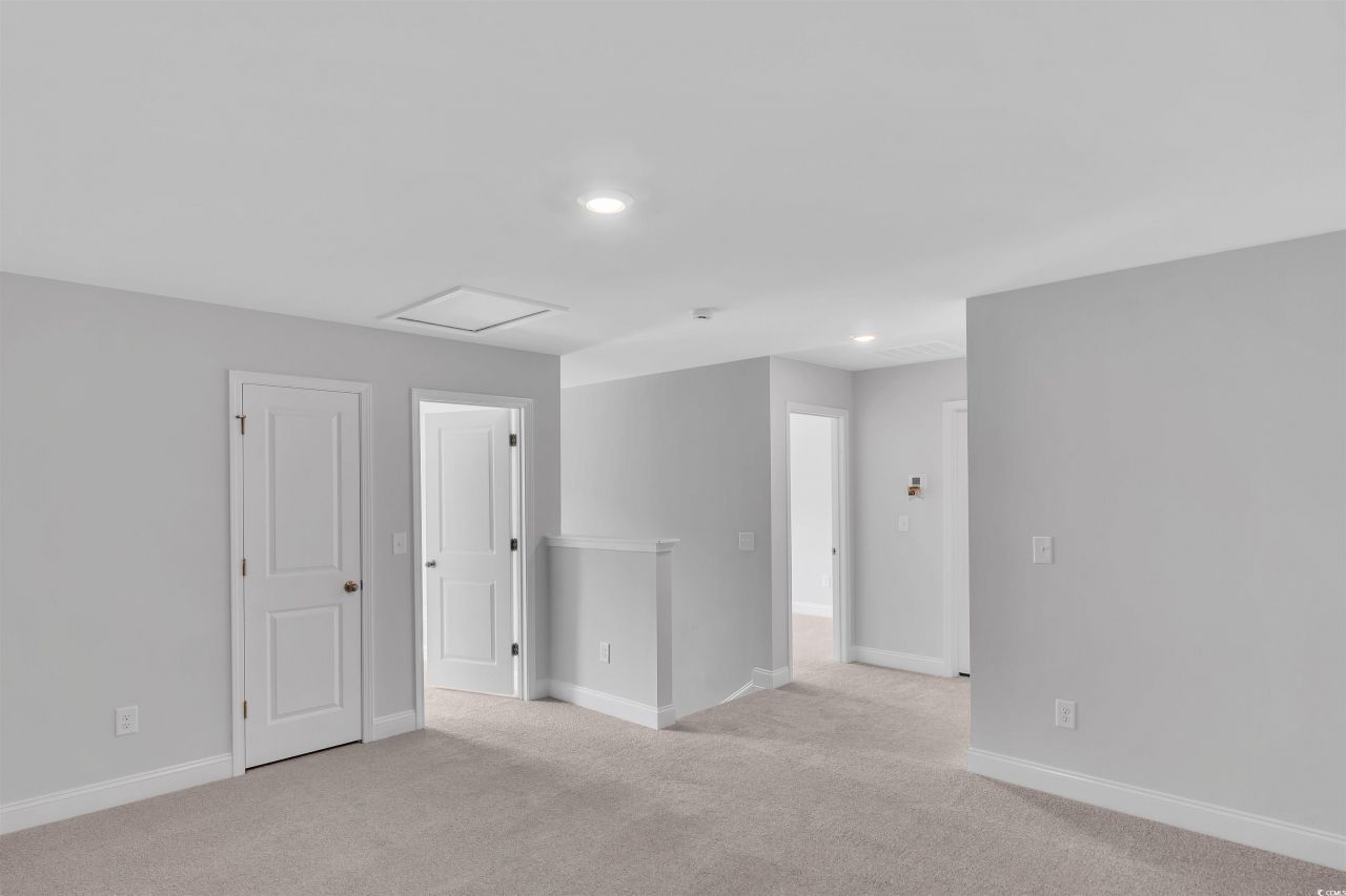 350 Sandridgebury Dr. Photo 16