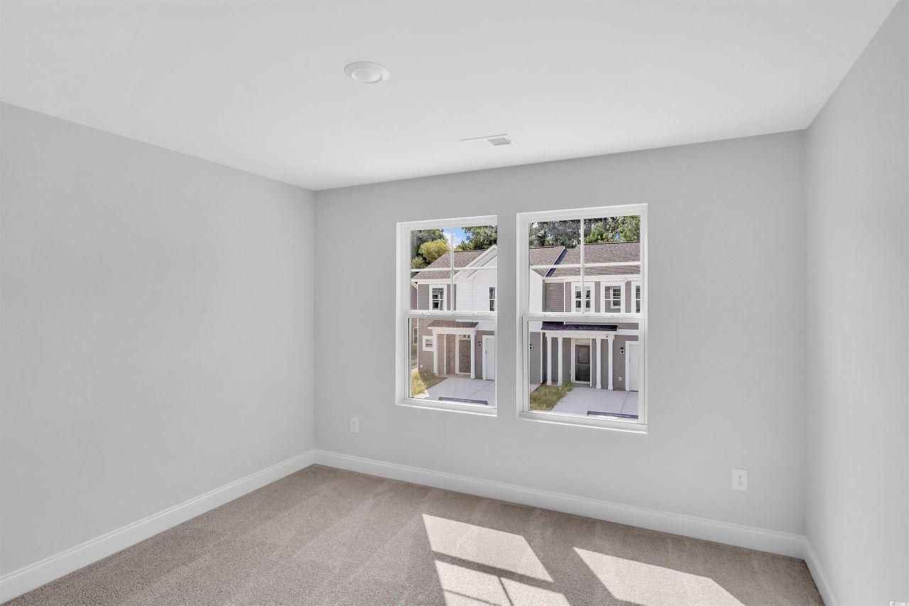 350 Sandridgebury Dr. Photo 17