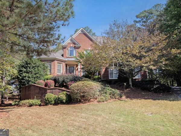 345 Lake Bend Court, Alpharetta, GA 30004
