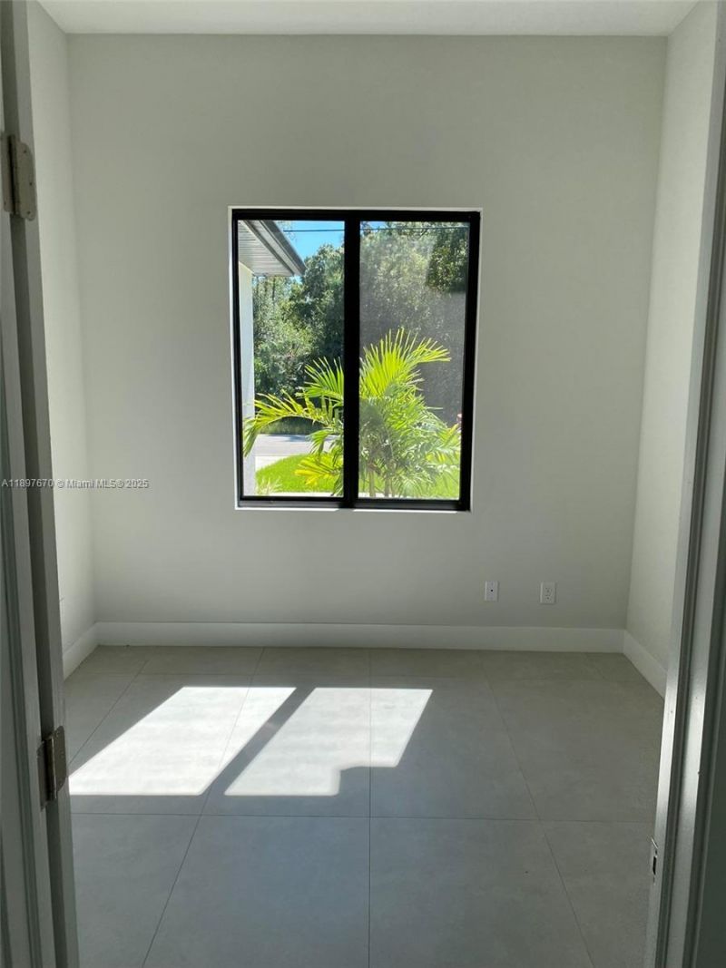 706 W 10th St, Lehigh Acres, FL 33972 Photo