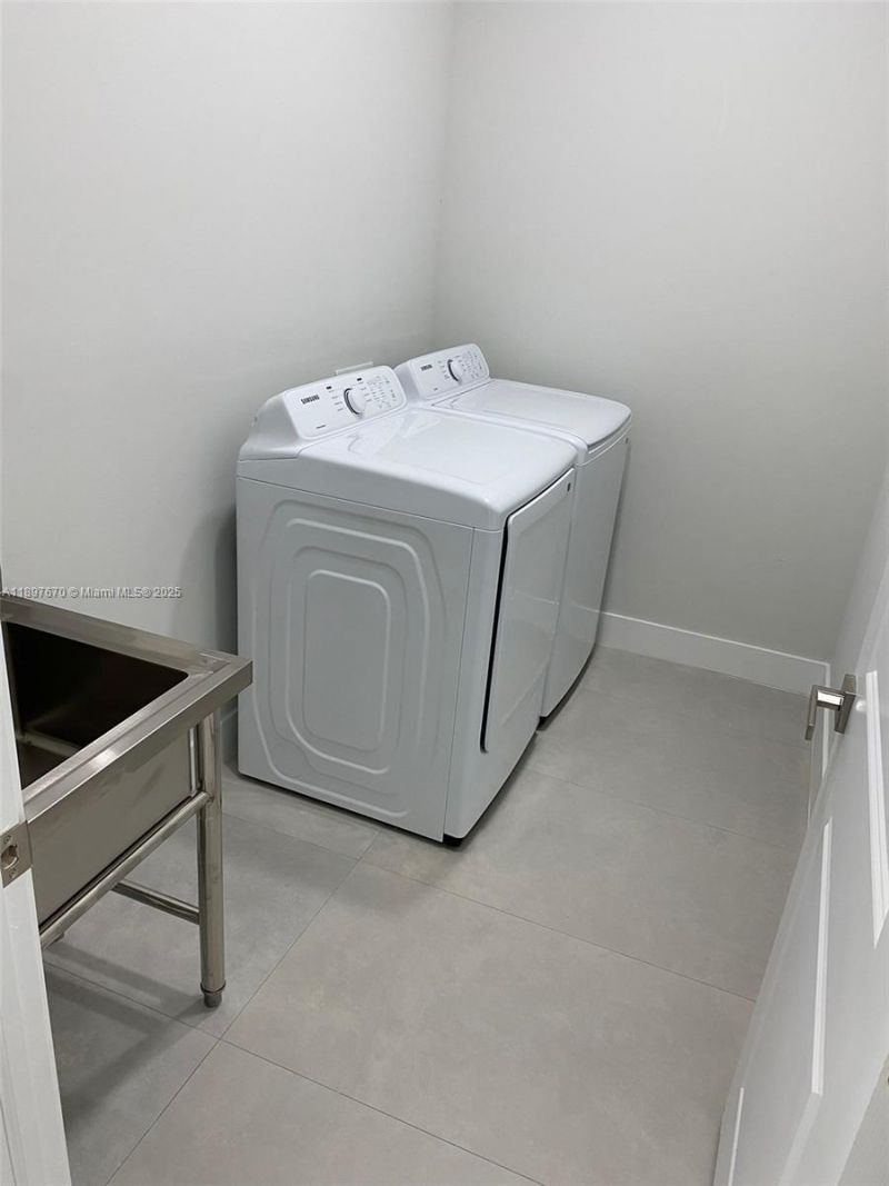 706 W 10th St, Lehigh Acres, FL 33972 Photo