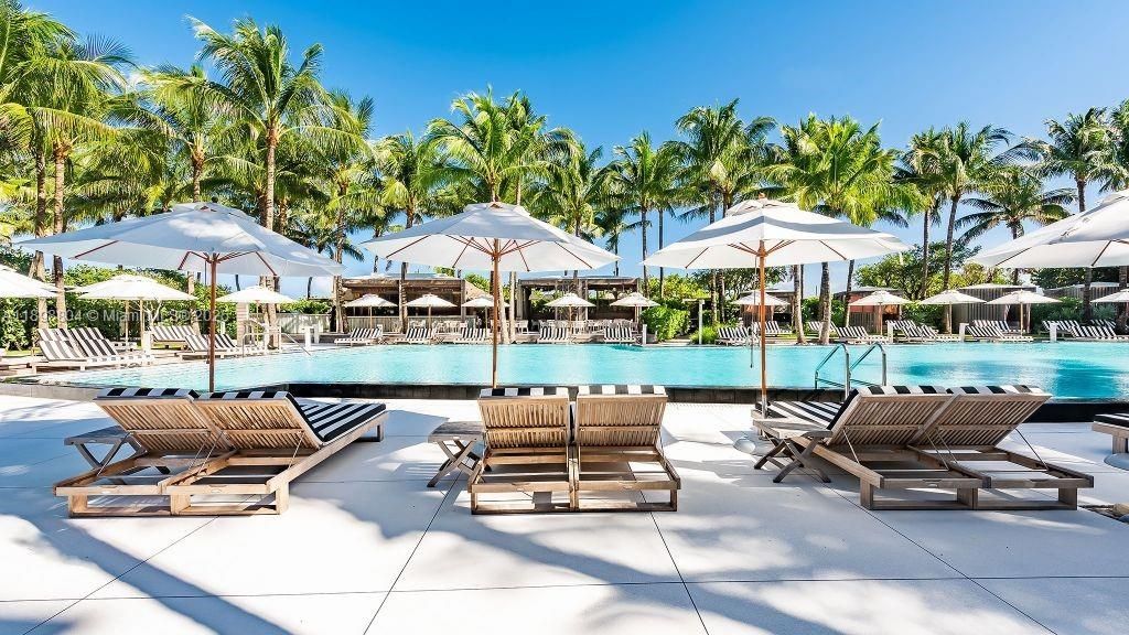 2201 Collins Ave, Unit 626, Miami Beach, FL 33139 Photo