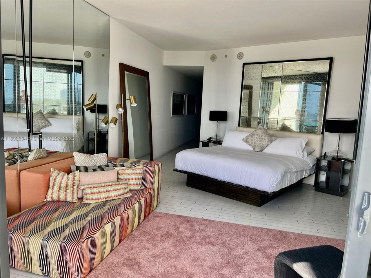 2201 Collins Ave, Unit 626, Miami Beach, FL 33139 Photo