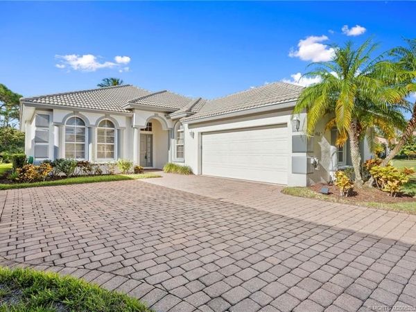 4607 NW Red Bay Circle, Jensen Beach, FL 34957