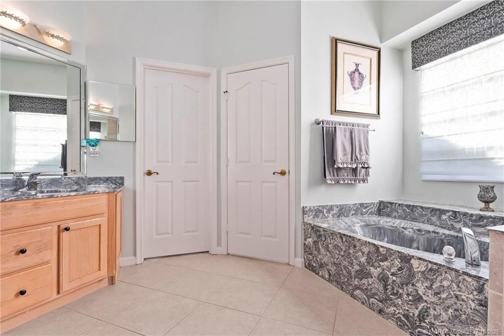 4607 NW Red Bay Circle, Jensen Beach, FL 34957 Photo