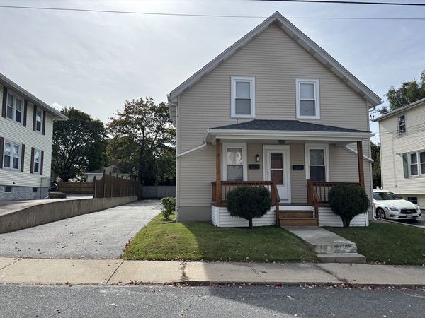 13 Ethel St, Blackstone, MA 01504