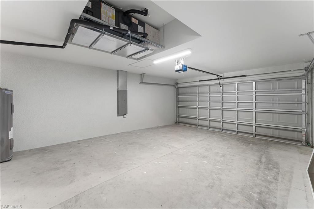 736/738 Gilbert Ave S, Lehigh Acres, FL 33973 Photo