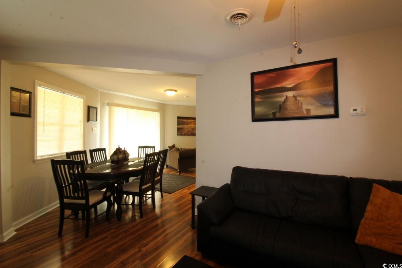 512 Tree Top Ln. Photo 17