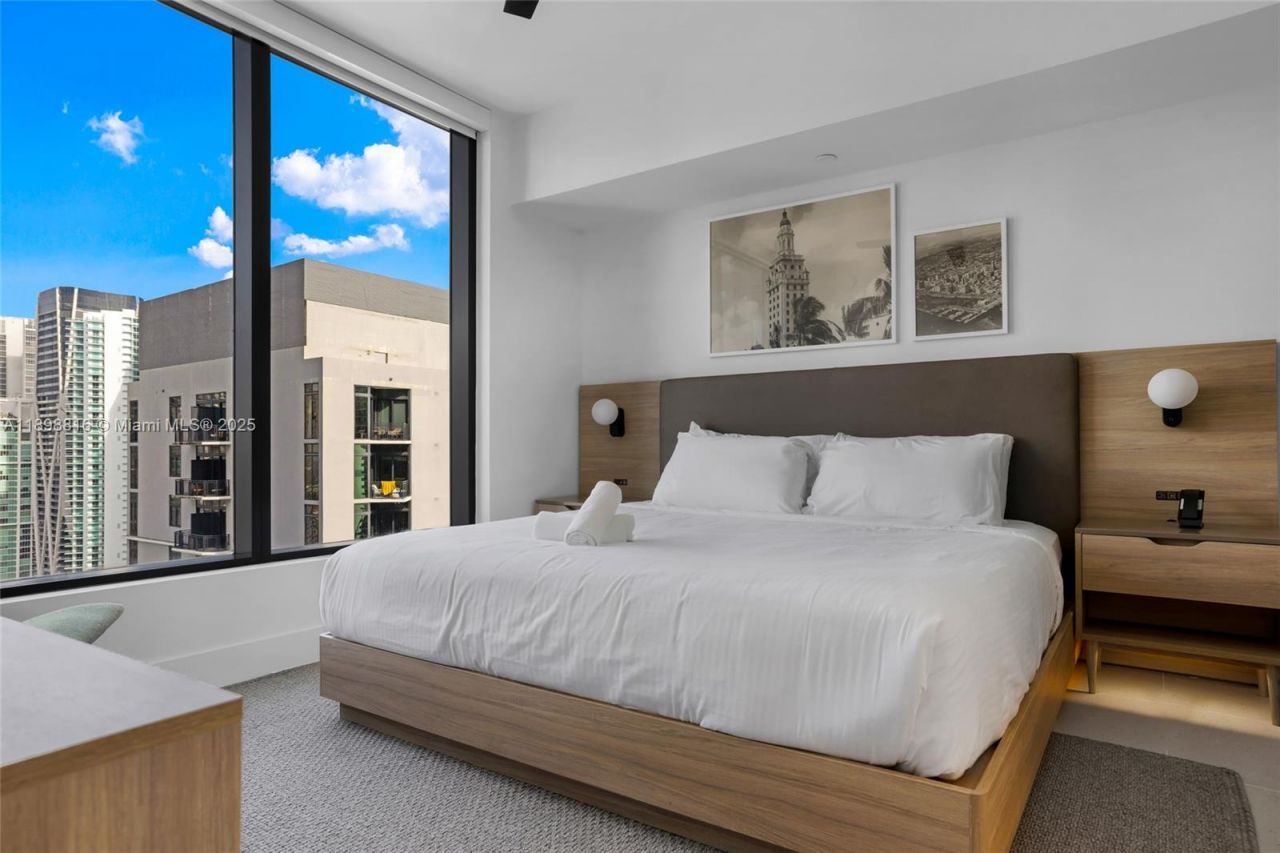 159 NE 6th St, Unit 4011, Miami, FL 33132 Photo