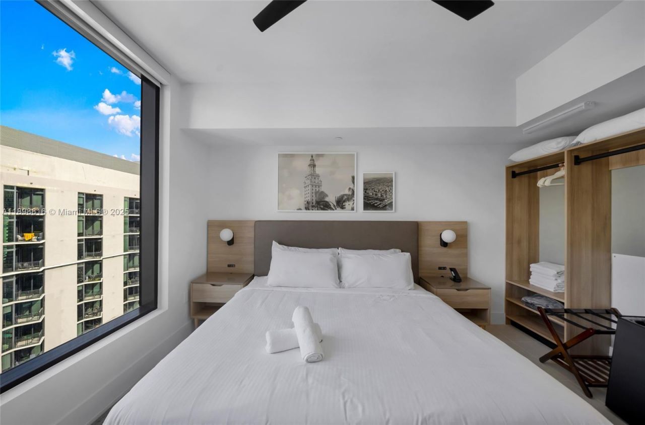 159 NE 6th St, Unit 4011, Miami, FL 33132 Photo