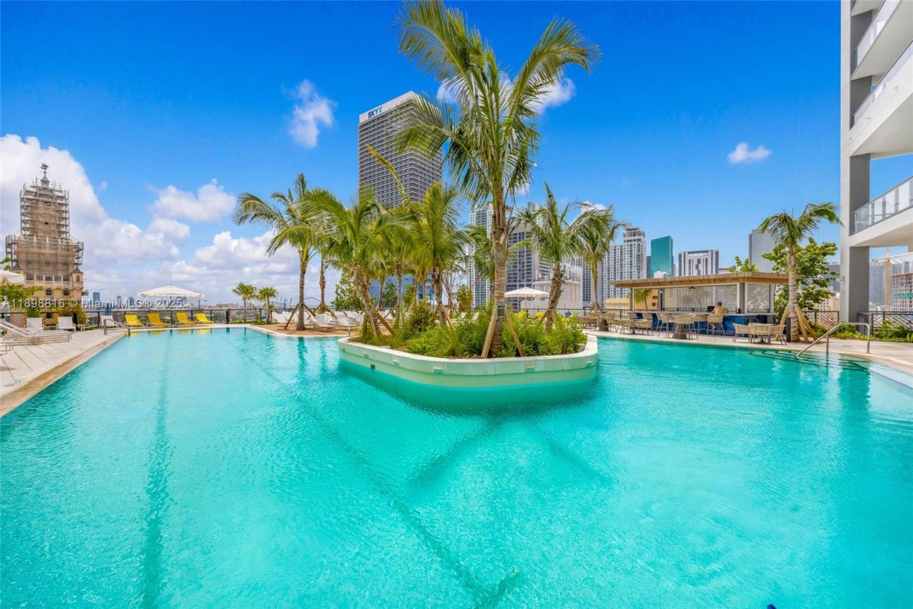 159 NE 6th St, Unit 4011, Miami, FL 33132 Photo